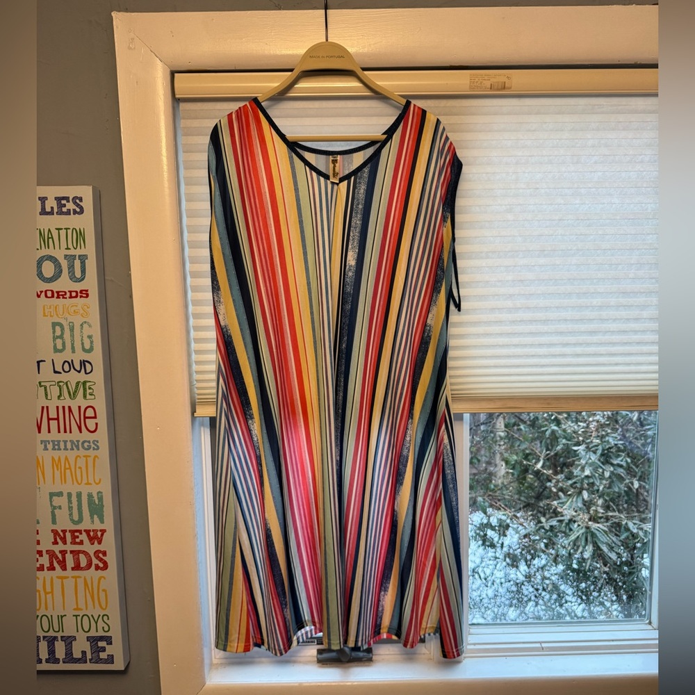 Shoreline Red and Blue Sleeveless V-Neck Sundress